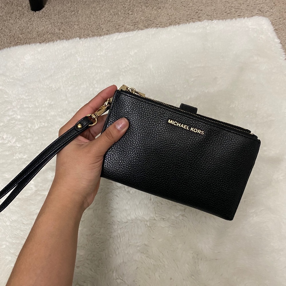 Black Michael kors wristlet